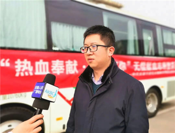 安康市委機(jī)關(guān)組織開展“熱血奉獻(xiàn)·溫暖有你”無(wú)償獻(xiàn)血活動(dòng)