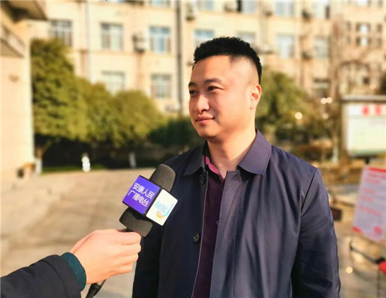 安康市委機(jī)關(guān)組織開展“熱血奉獻(xiàn)·溫暖有你”無(wú)償獻(xiàn)血活動(dòng)